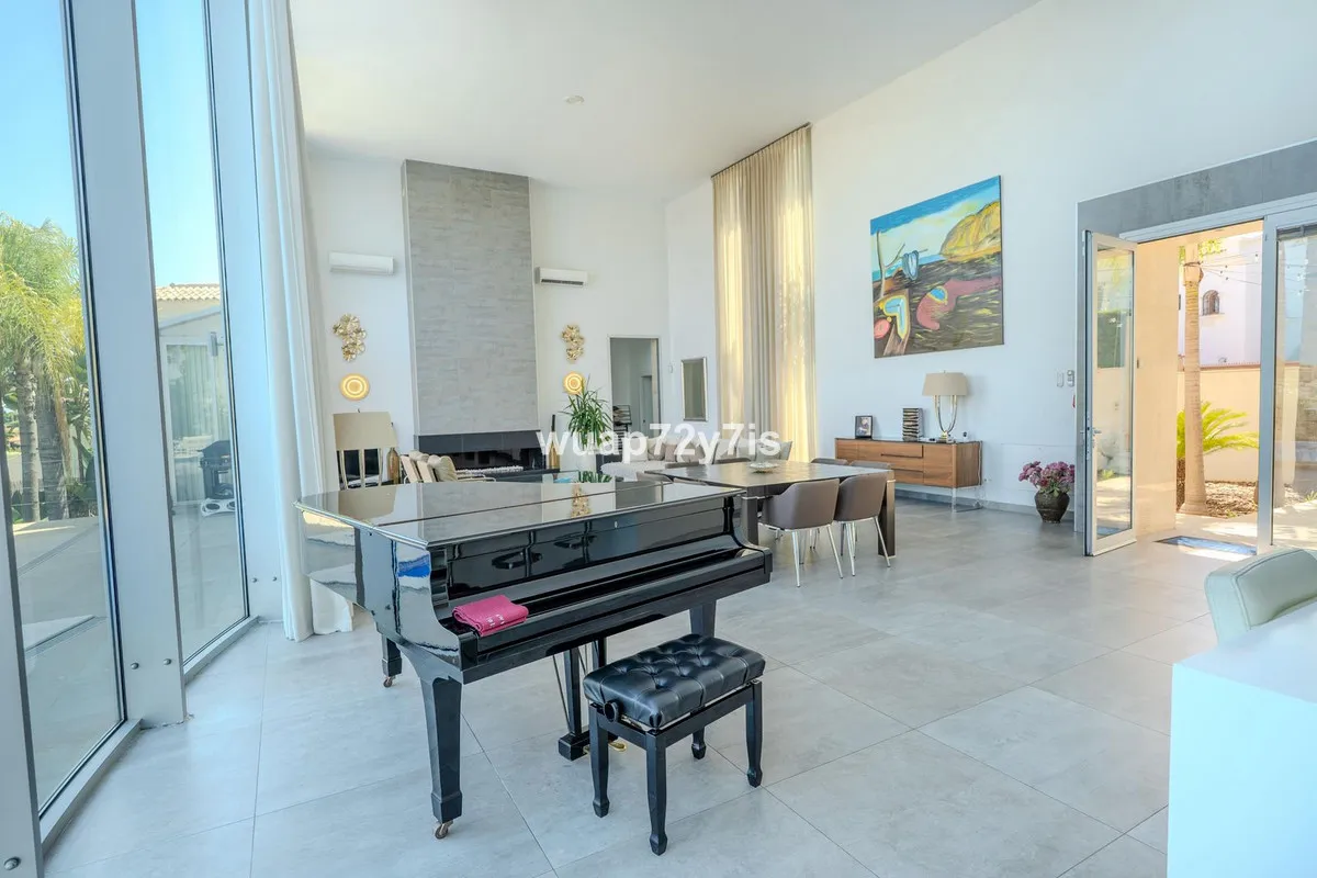 782ad39d-7c98-48fc-8d10-7f04373d65fa