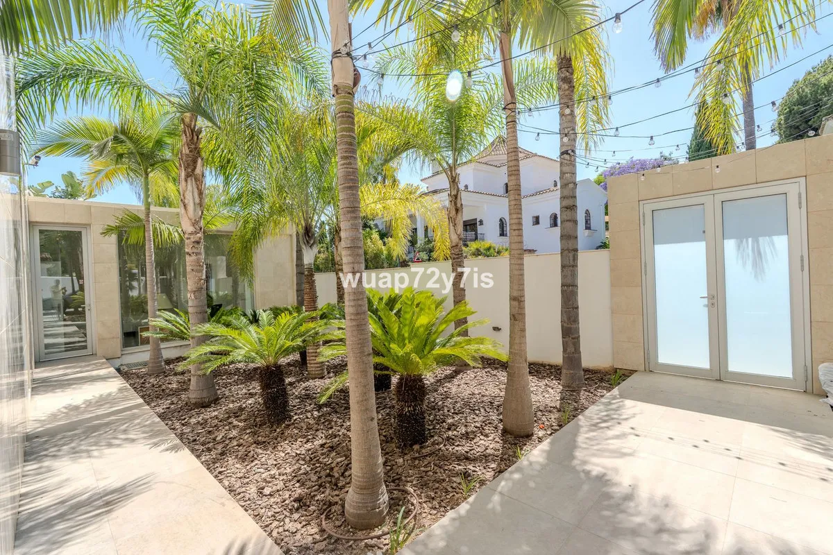 925f70d8-096c-4a34-bcad-fc24f0717eb4