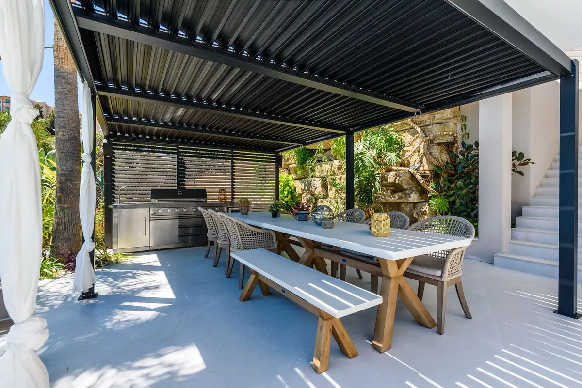 0fe9e811-550a-493f-bcd9-638e50d53c72