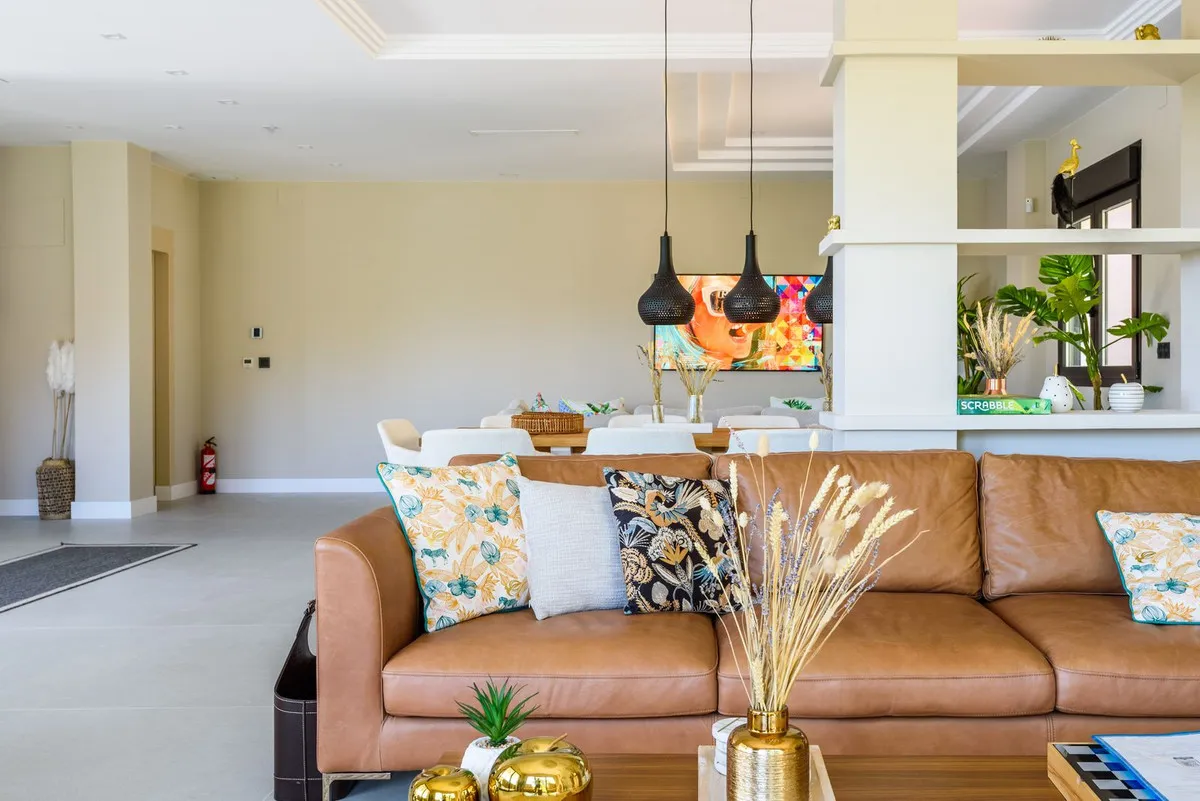 2204727c-1a0a-4023-93d6-1db8d21de0ec