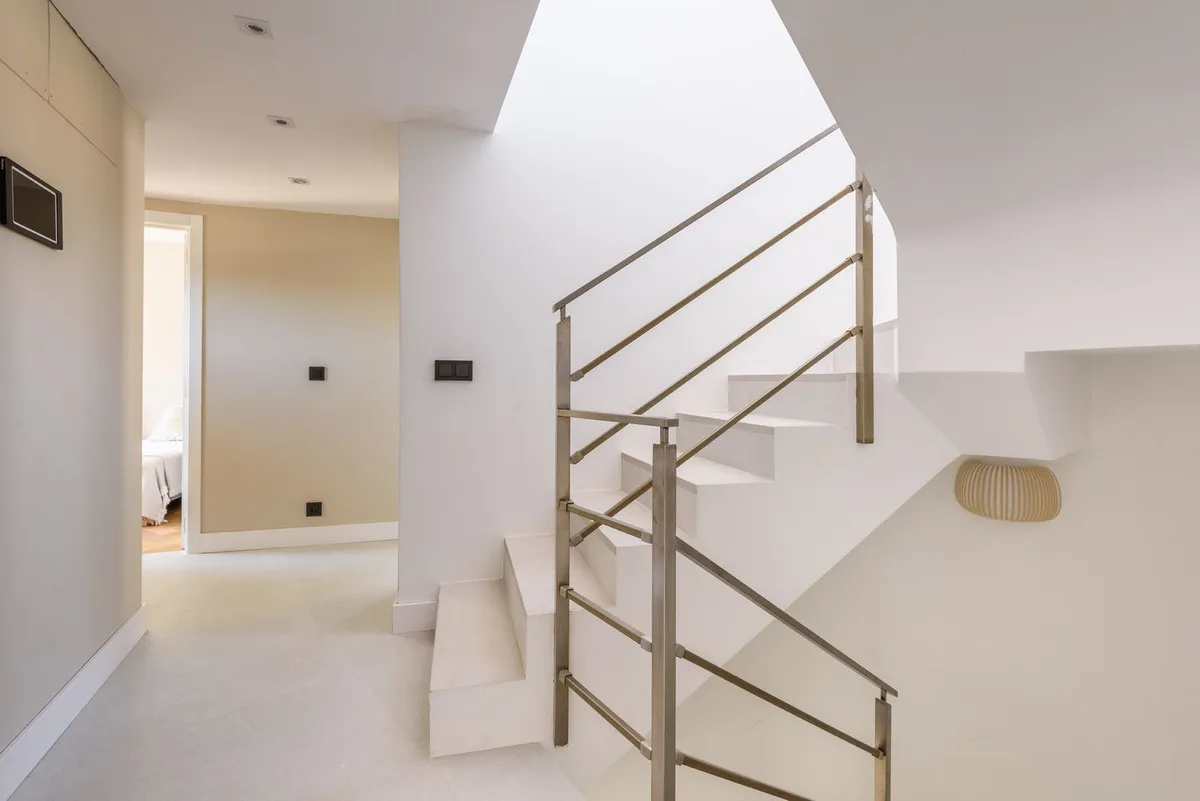 c73447f9-50e2-47f5-a428-4184a04da6af