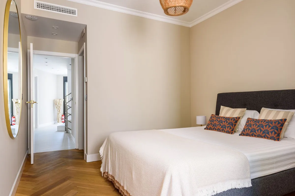 fb5096c5-3ccc-4b21-a94b-cc7474304ef0