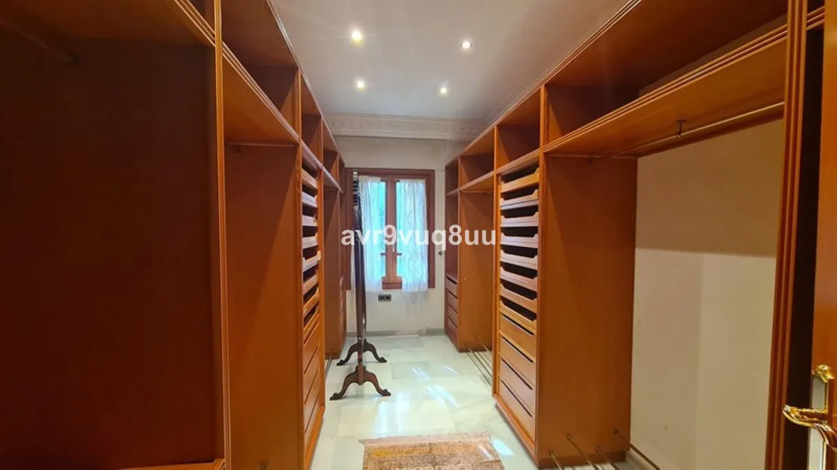 a5650bad-d86c-4974-b29f-be6a267d3e48