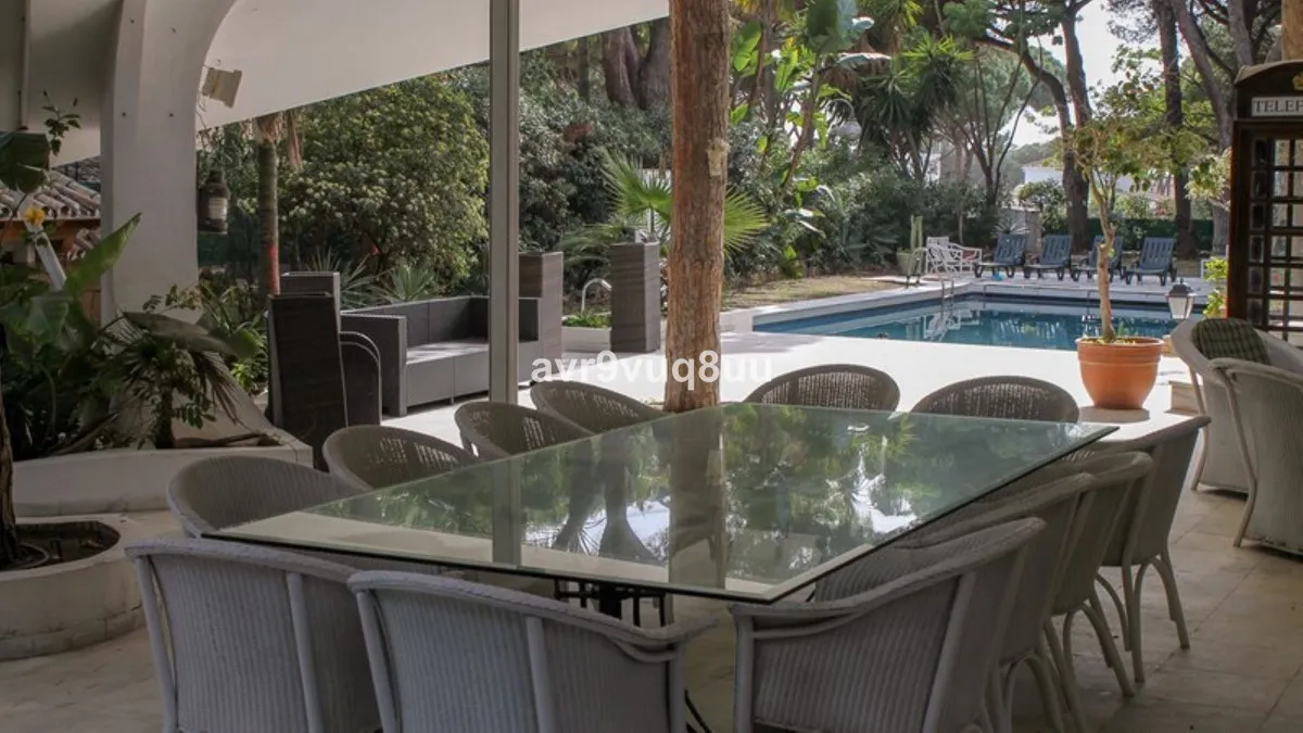 c00f32e7-f5c5-44fb-bfd6-b2b354b51eb1