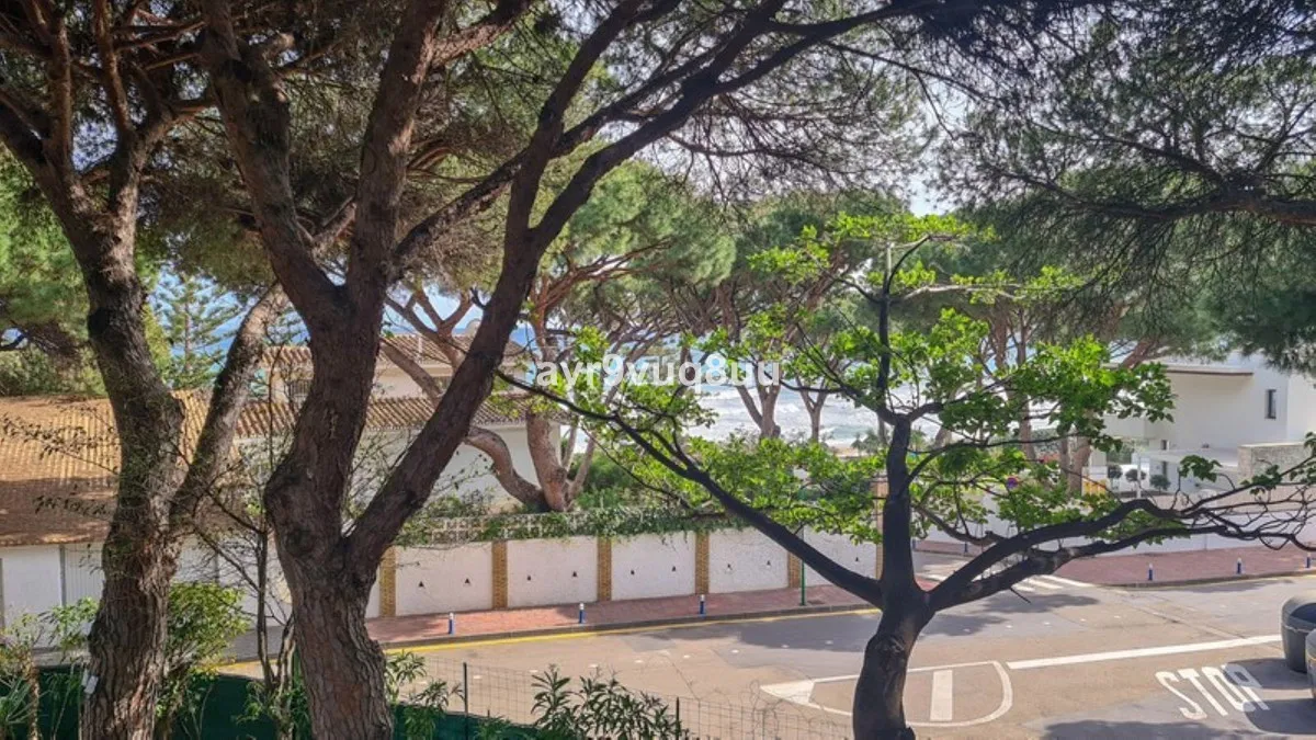 e7515aec-a87e-435e-8cdf-54478e9f2833