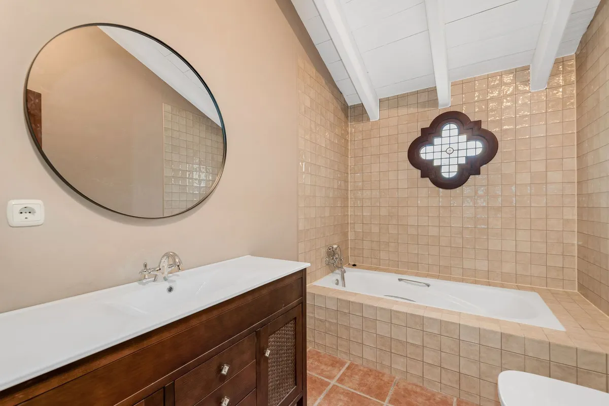 6b97f3f0-7229-4810-9492-1bcd0dd3e237