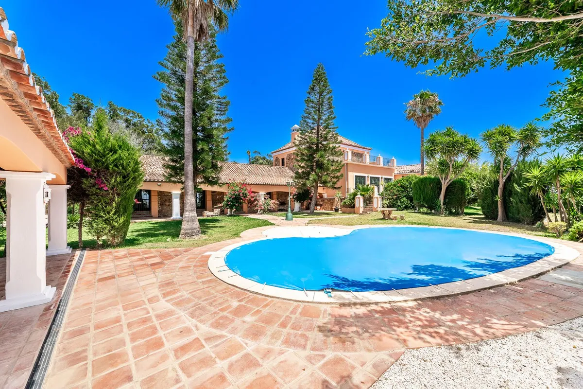 d9e6275d-b95a-4e8e-8e1e-ab6d89f849ac