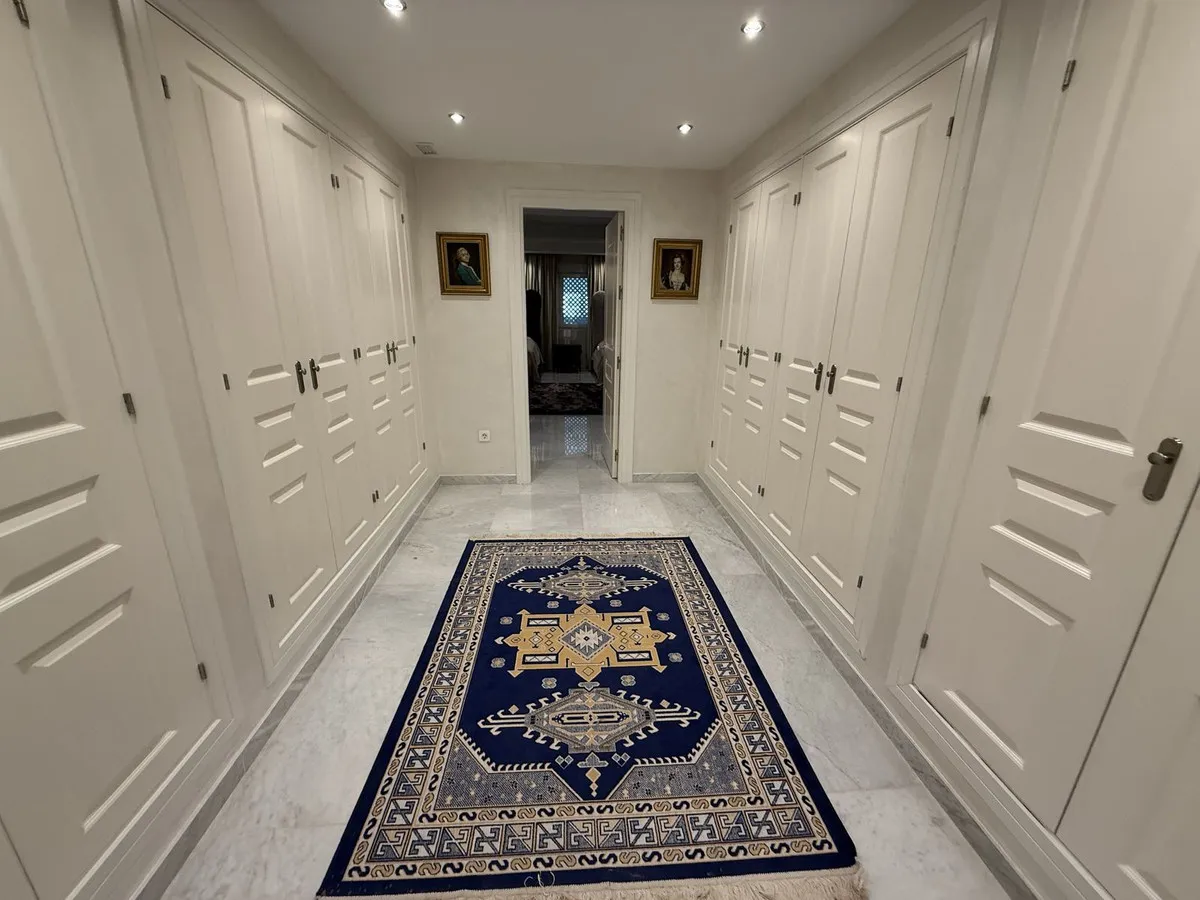 5d2c5744-3701-4d94-8c59-9282d48a62e5