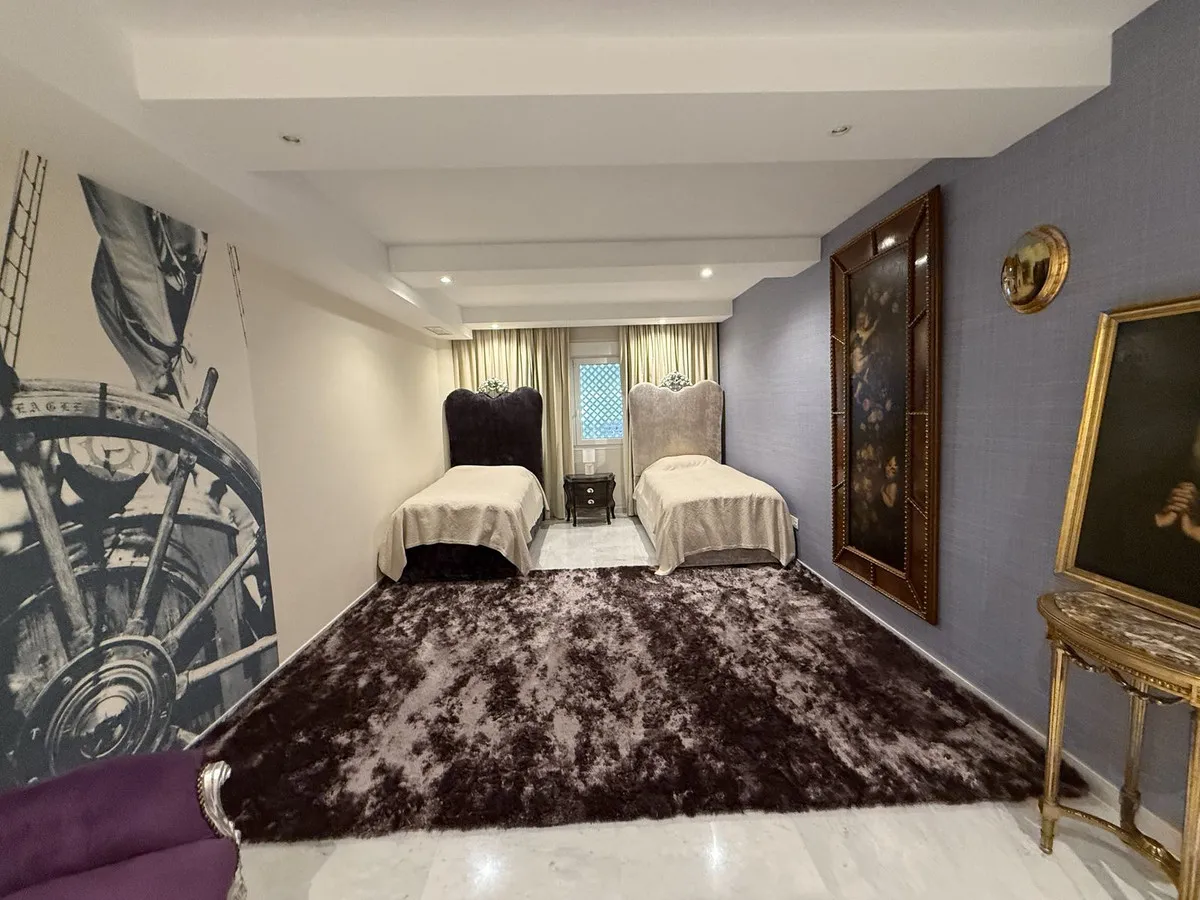 b7c1e12d-1d45-450a-b64a-5d23ef856386