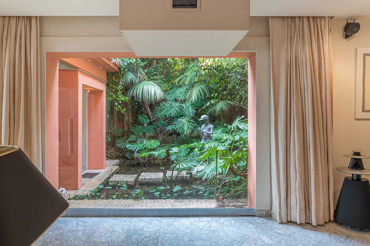 5288888f-165f-4103-87c9-37ce2f373b07