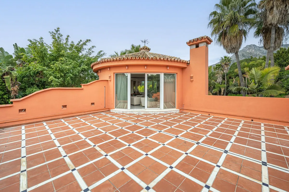 5f66bb86-f26c-4af0-bc98-00fd211b1675