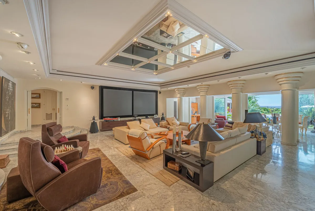 b3fe1a6d-aa2e-42d1-aa8b-2c85415ef34e