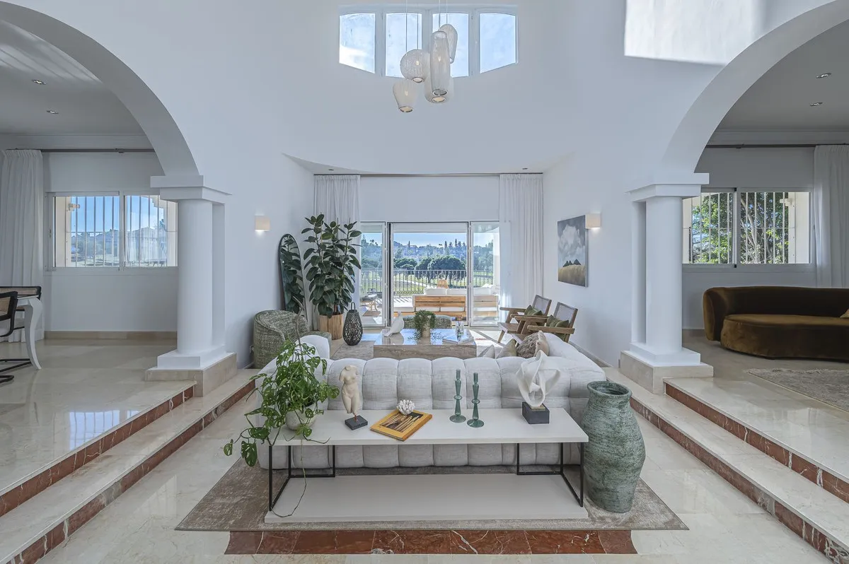 1dbf60ff-0636-4ea7-83b6-5afc105107e7