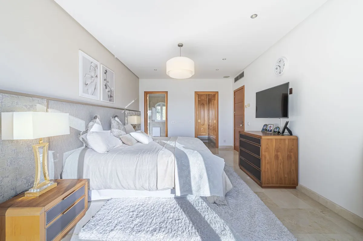 a5746df9-c848-42bb-a841-7fb448675d53