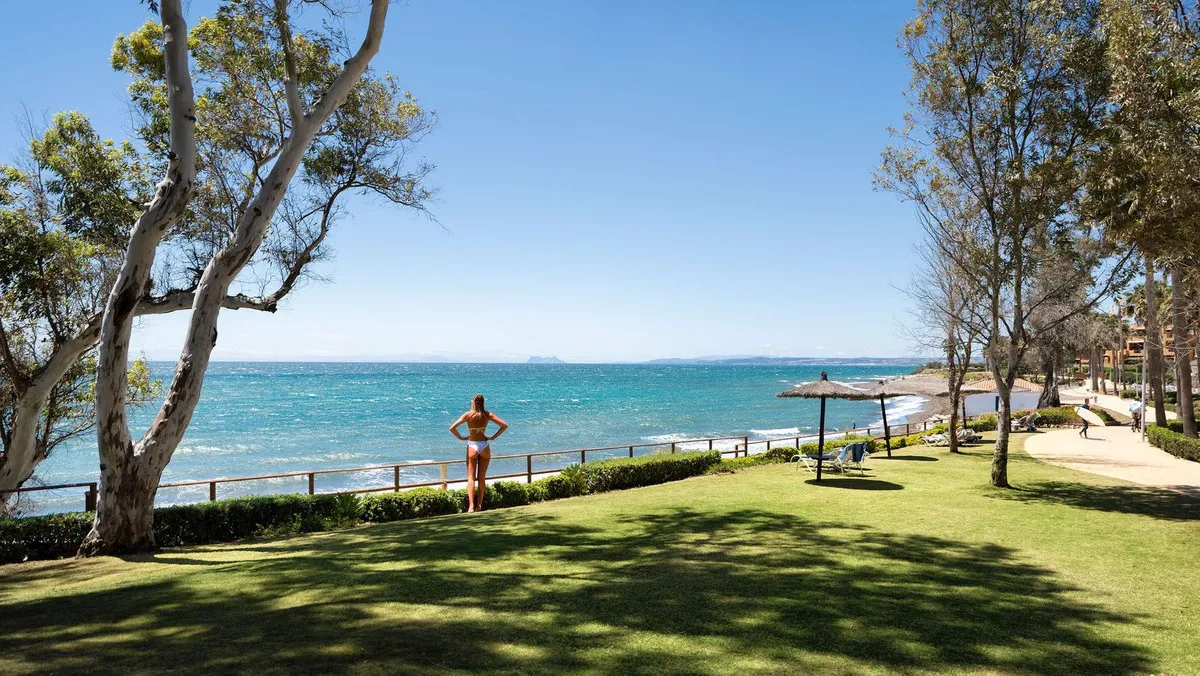 1b7afd29-3af0-410d-b7f2-d7e6e69780c4