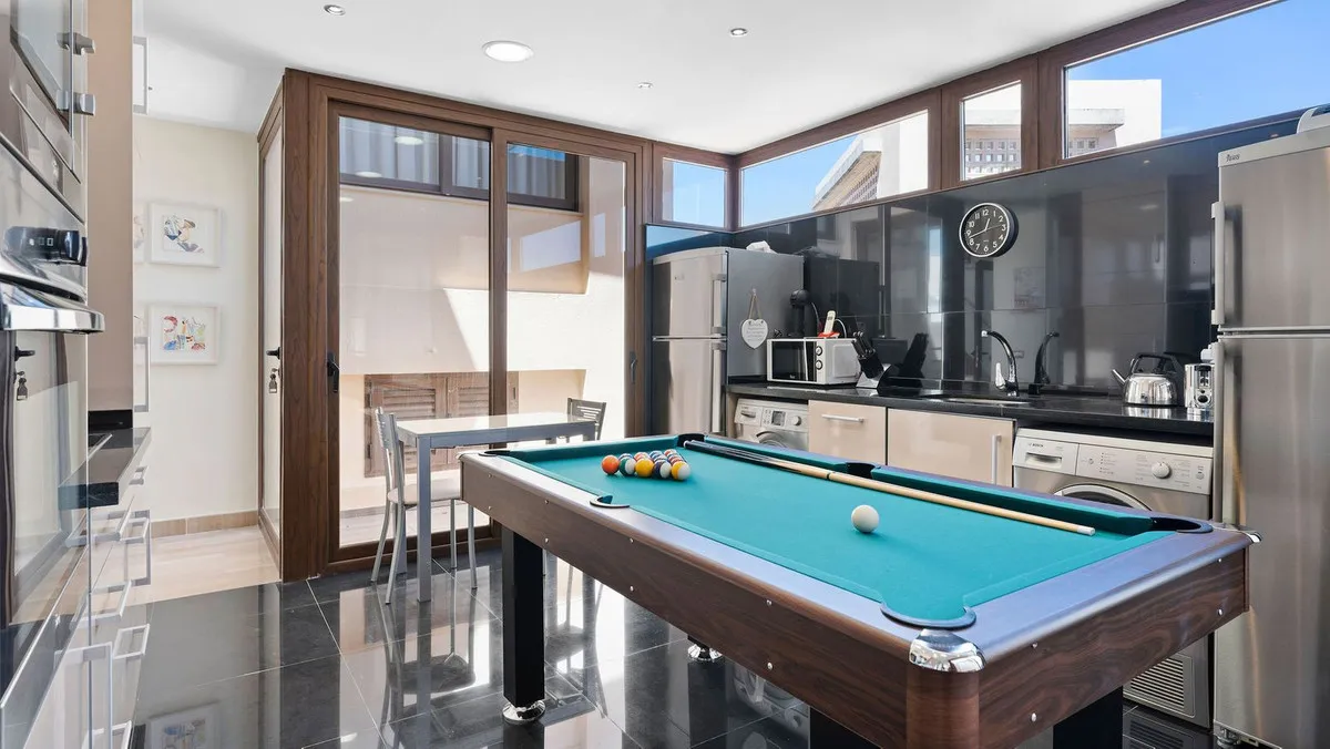 31907e60-7fc4-4b28-ad37-6ac540e761a1