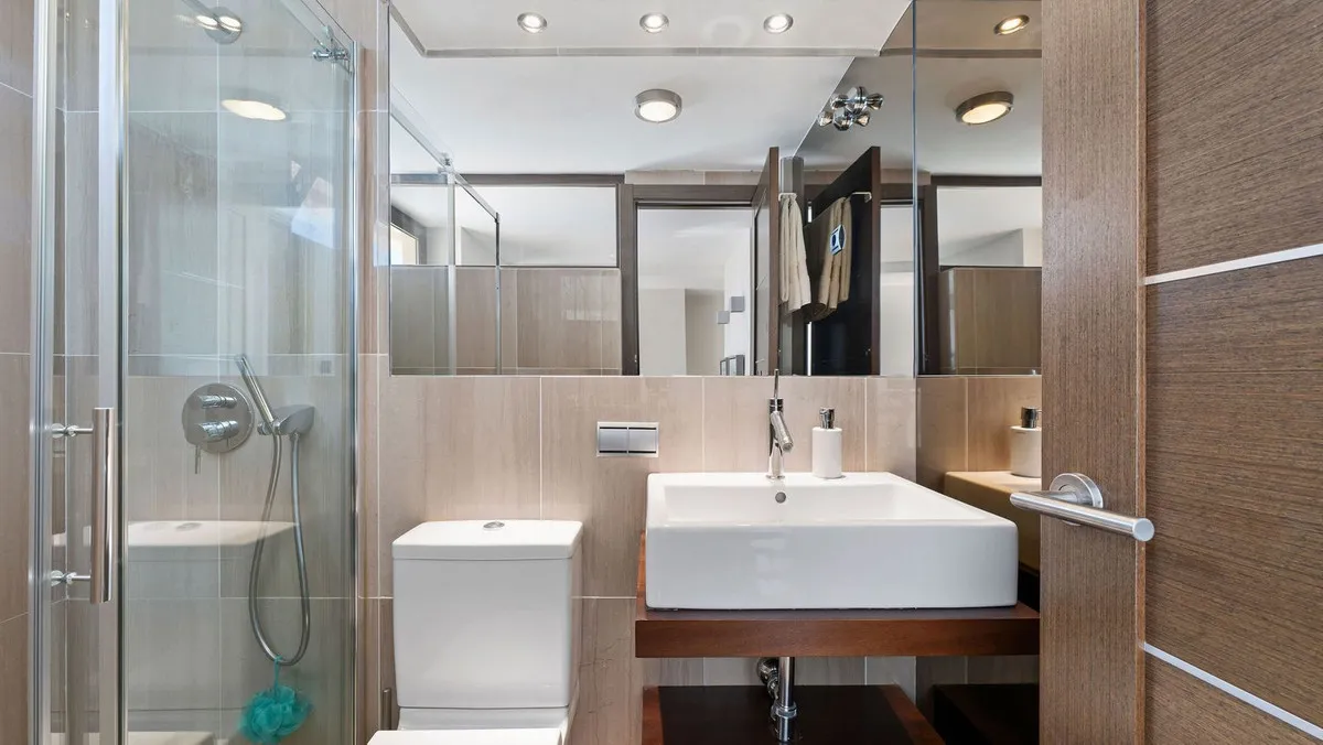 cf8a9411-d4a8-4992-96f5-1dc3d90e053d