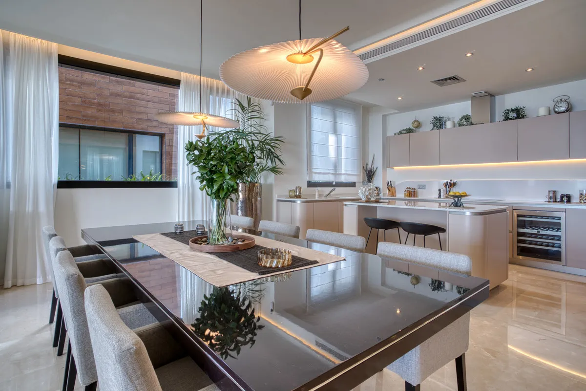 d2999b89-e581-4338-9a46-f2b2269044bd