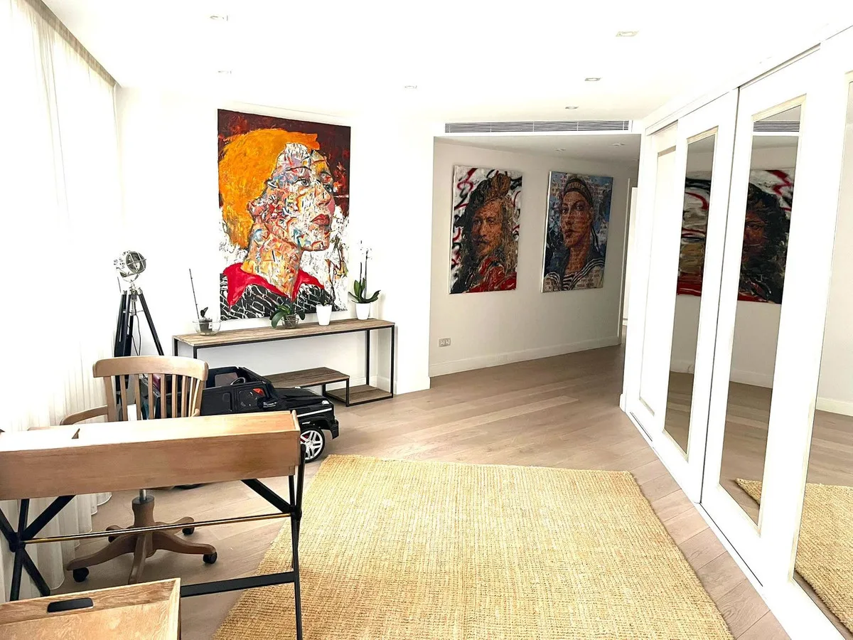 11c0f941-f6ad-4000-8b75-af6d32107aa6