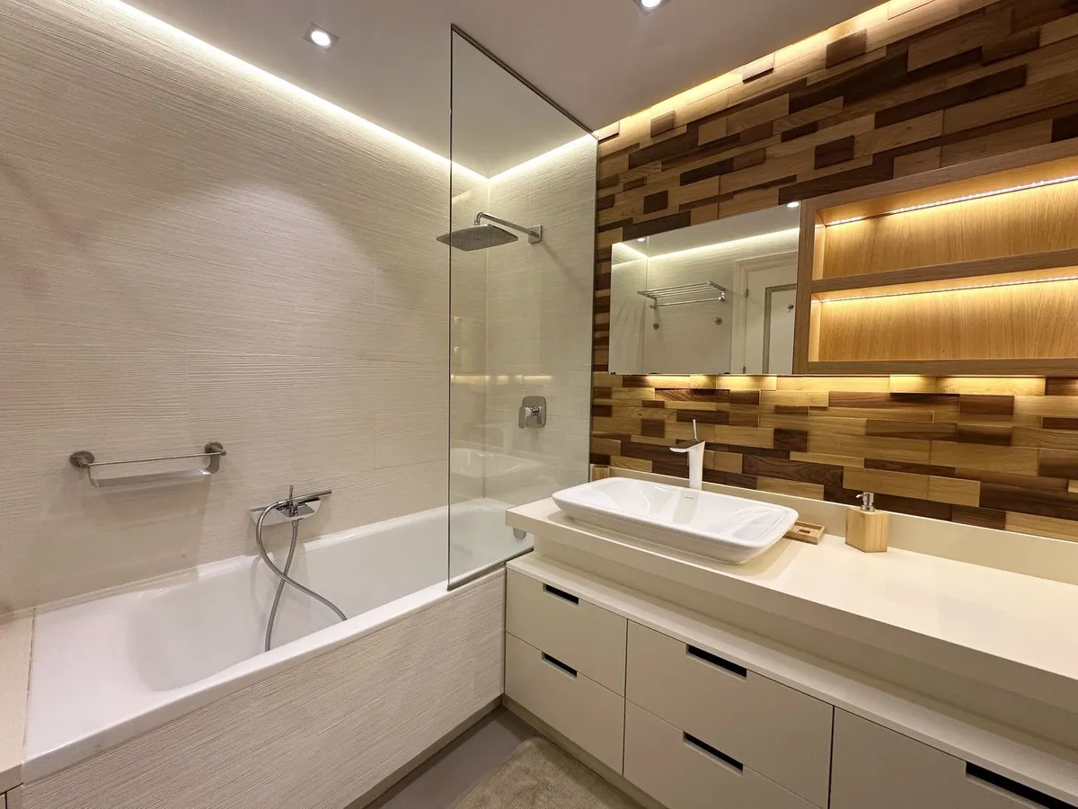 a054c73c-f871-4656-8ab0-fa0c3dde610b