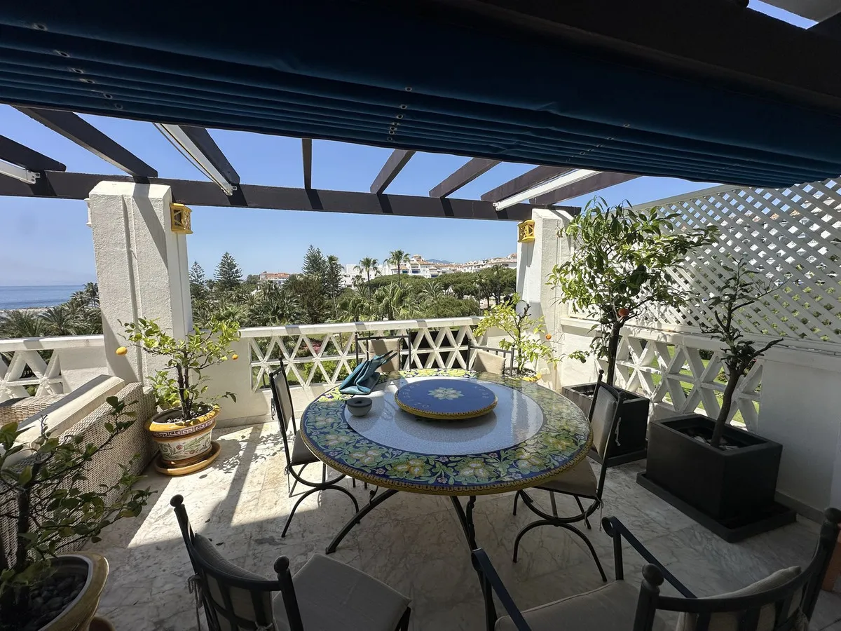 c999393e-540f-4107-b11d-800e2e62e1e1