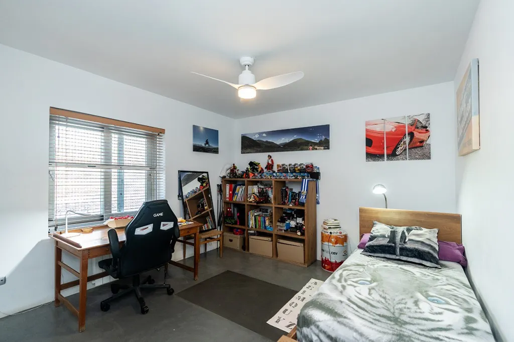 3324d885-0abb-48be-ba4a-d17fef01cb7c