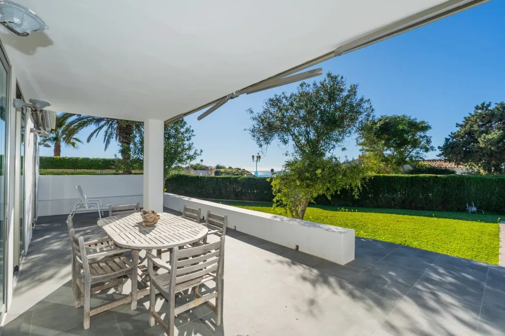 5be0cae3-ae65-41a9-9fe3-7814f1903e34