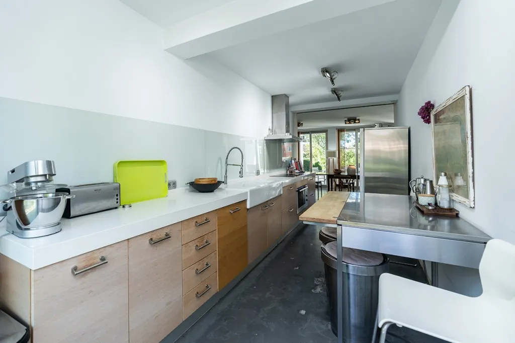 7e33133a-b3eb-442b-a2f0-18064f372c92