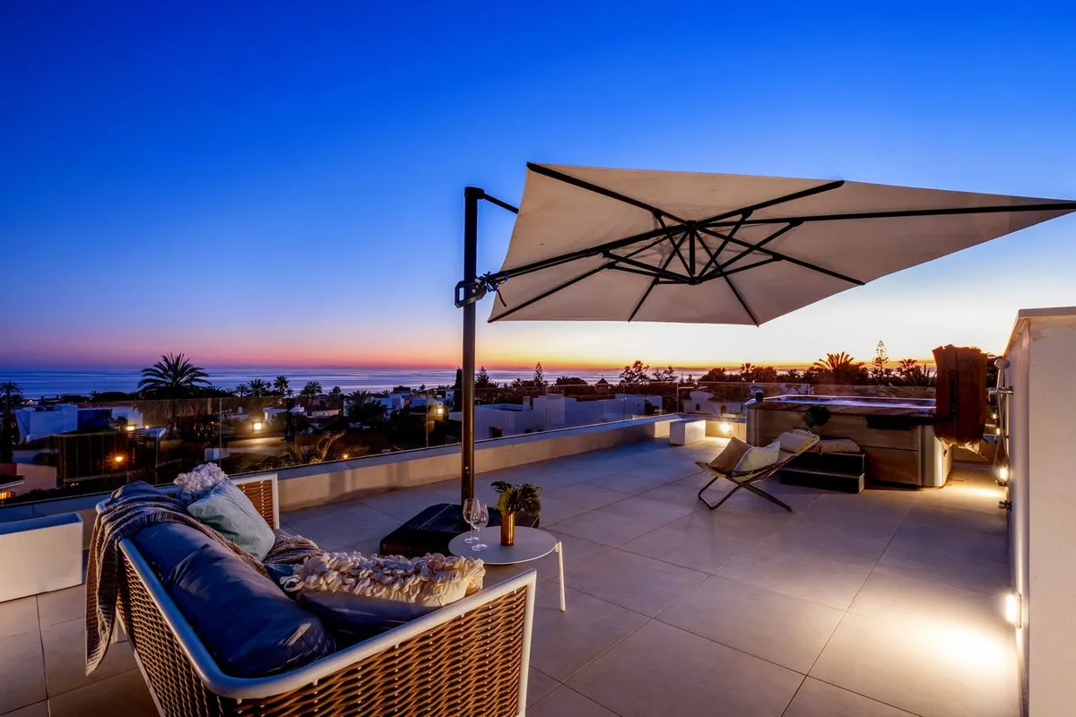 24e2afb8-6d47-41c2-b33e-1379863b3396