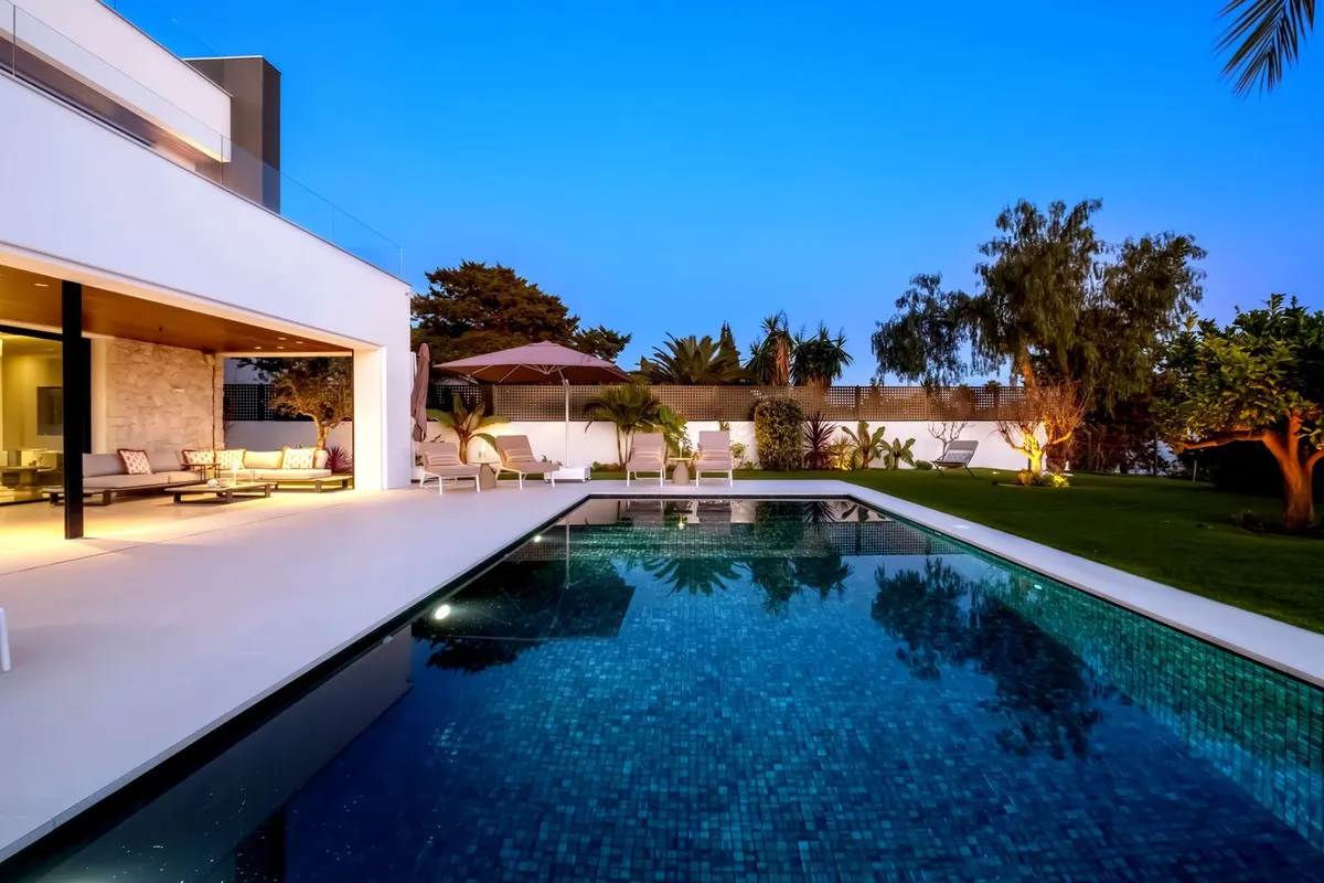 75d16894-a6c3-4e10-82f9-8a3bc9231fab