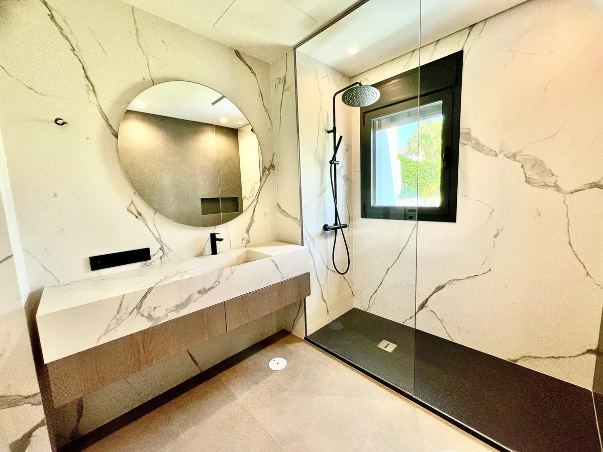 7bd3b5c6-3b1b-4685-8589-8a86c5a3bfe0