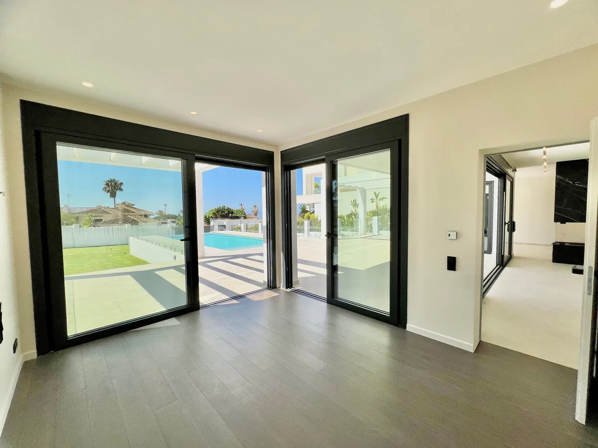 b7b20040-8f98-413e-99e3-930914ef20e6