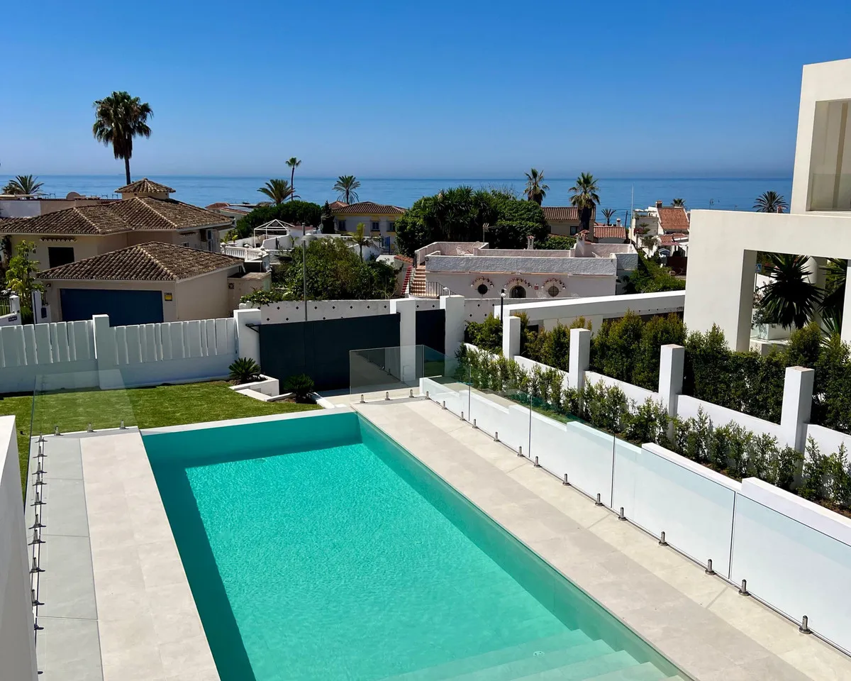 b81ab41c-060e-4c4e-8067-6ca5ab1213bf