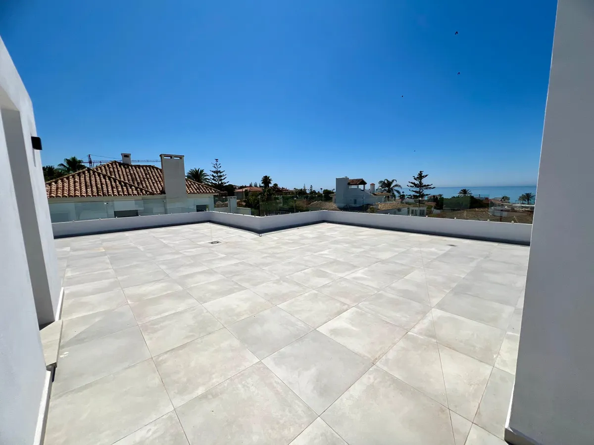 d8ad0813-8dda-4fe6-bb99-a2ef6ea4f2b1