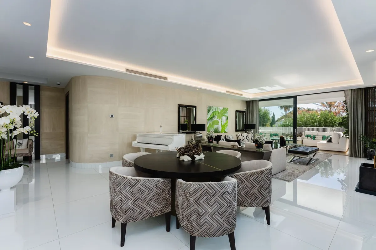 15a62be1-046f-4163-ad32-f93698190a0d