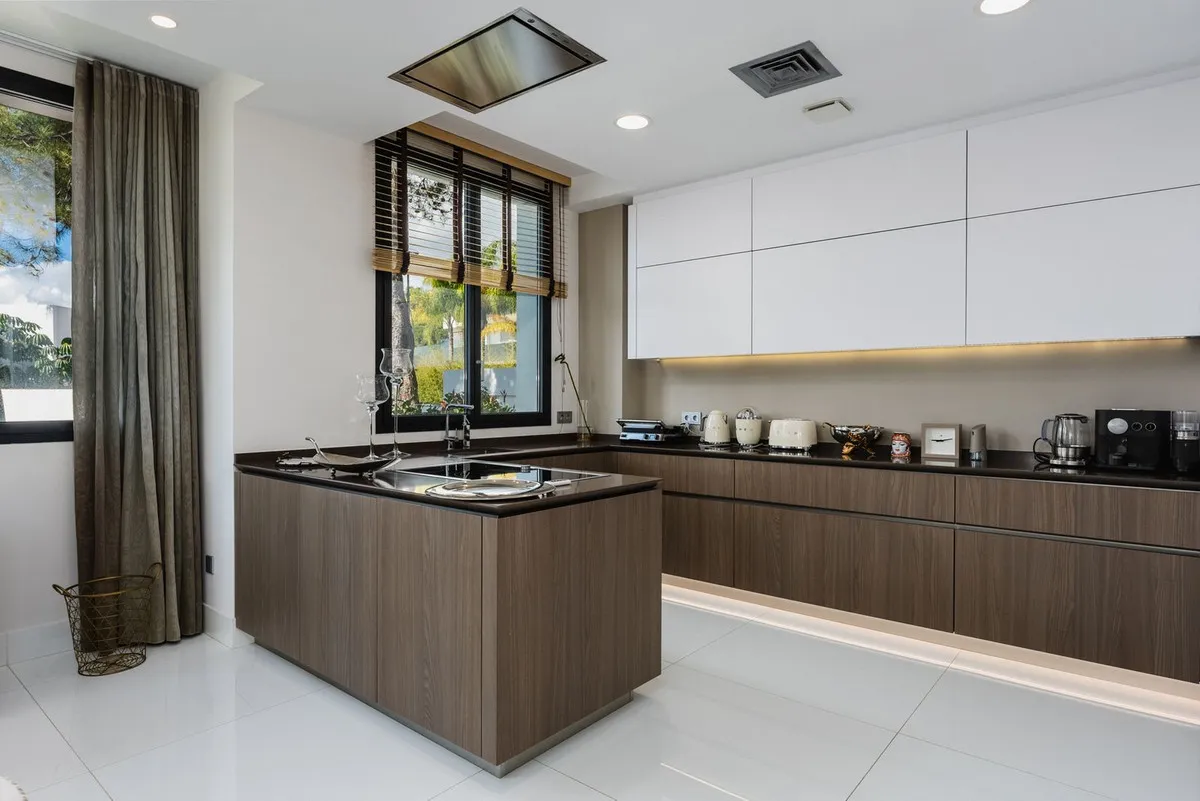 dbd2739a-16ea-423c-9636-ea6ab989813e