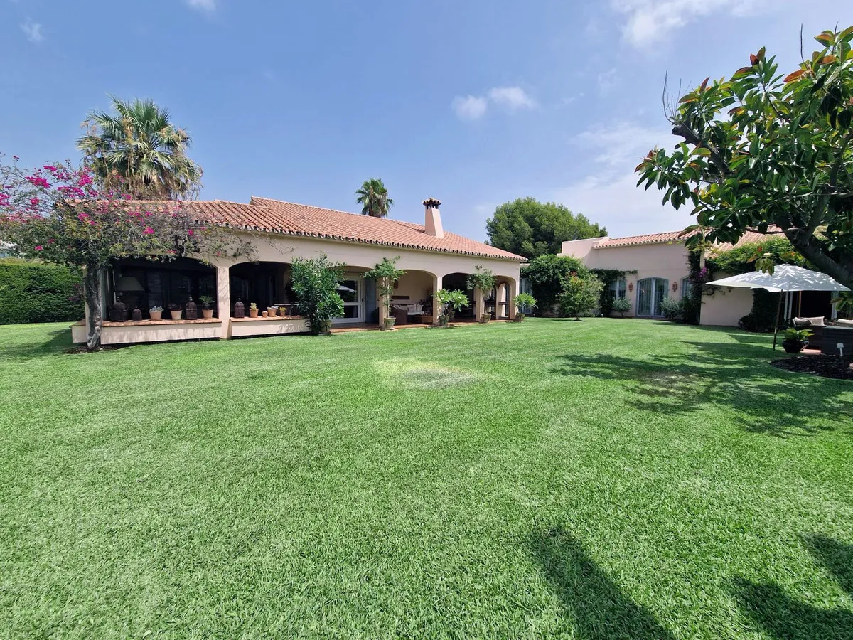 417db54d-c48f-47ab-a823-1852e002ba23