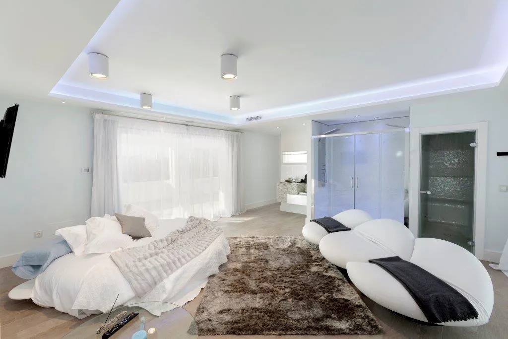 f3550a71-40c6-4157-b8b8-0523461a4677