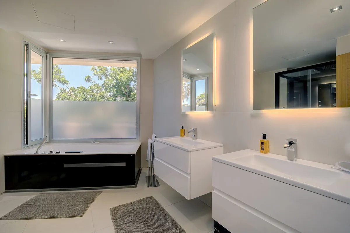 391f5360-5e63-4ce2-95bb-95cd3ae850d2