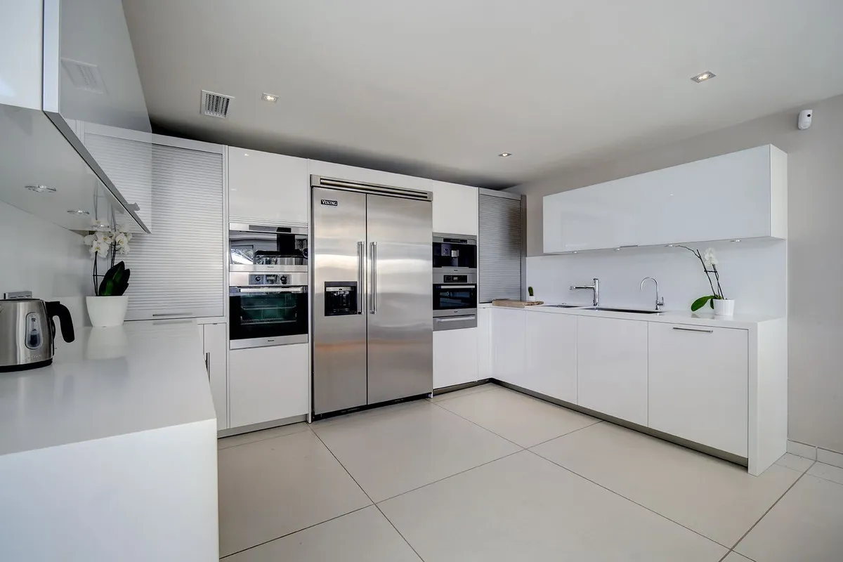 4c5dddc5-7dd0-4bcb-a1bd-4cfa4afc3a0b