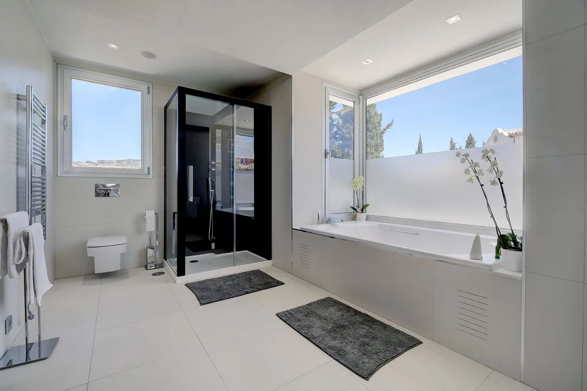 fe72aec0-fe89-4c15-b4e9-c0881438ac7c