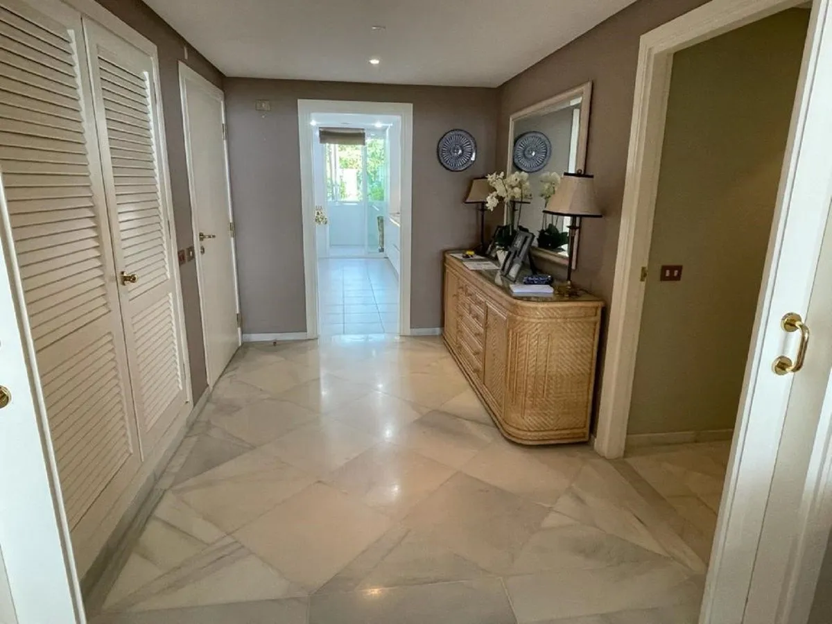 6d8014fd-bcac-4302-b4a8-fc96cda62f3f