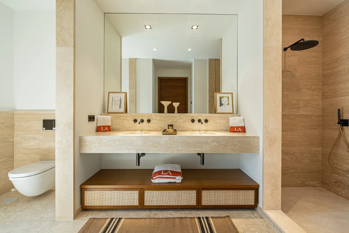 7da8d35d-12d3-48b1-a510-8528f15b5ef6