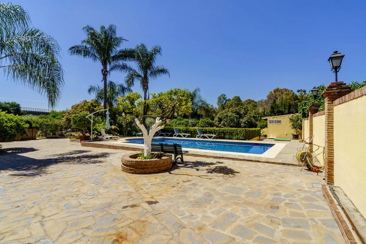 1d713afb-ad21-40e2-96e3-5d36b0c20df0