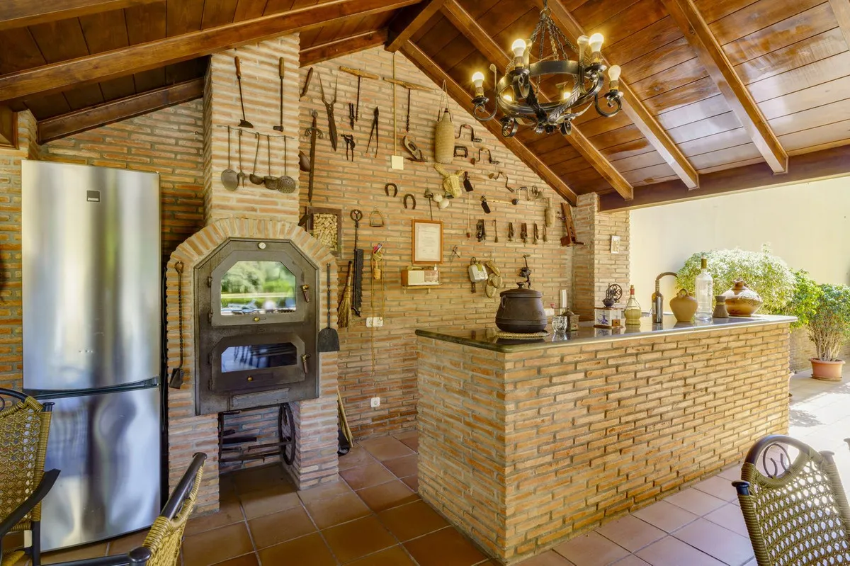 3ba80867-9545-4f16-9a80-123174390721