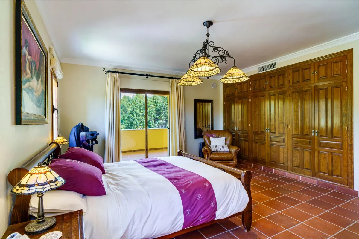 3f6a5b9a-e297-4198-8a40-8cd50f0418c6