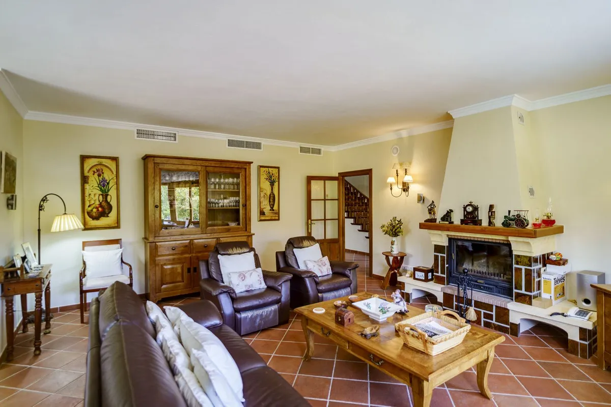 4bdd890e-80bd-4a1d-9a37-60c9cb74e425