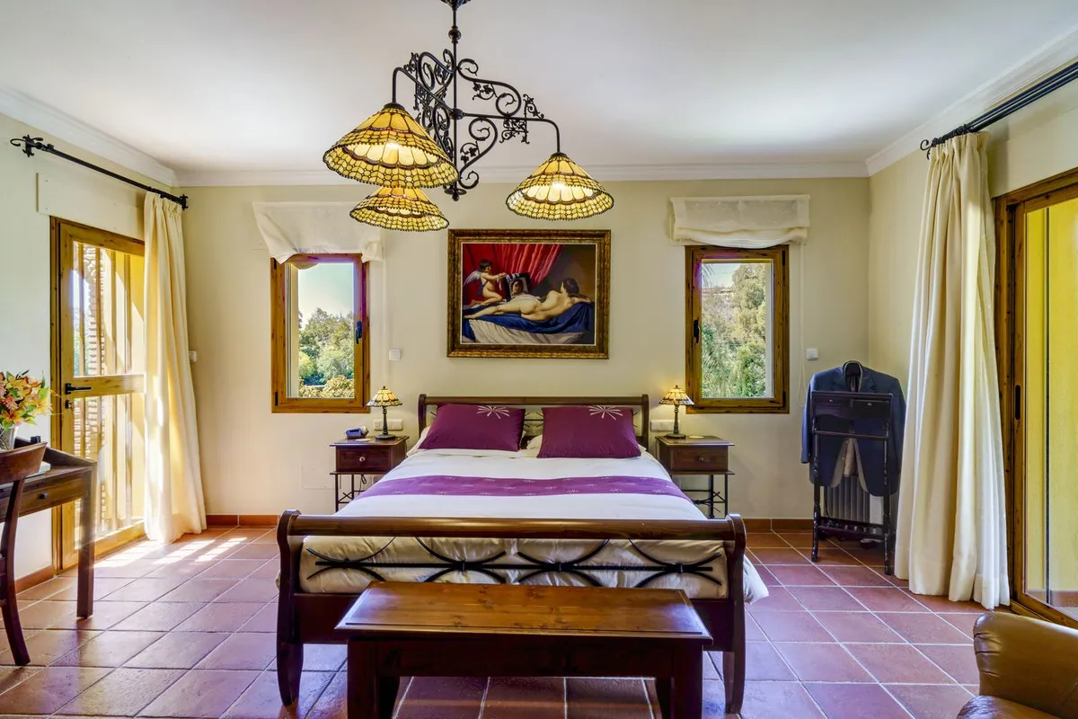 74245514-c0f5-4c16-8fb9-55c1a32c4a09