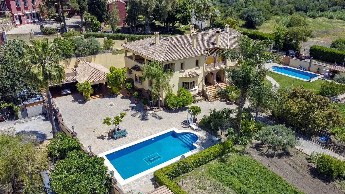 a2c936ea-1386-4008-a70c-7359bb8c6863