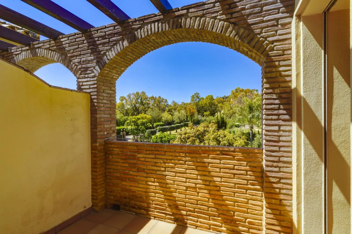 d5429d1b-97f0-4d64-bfff-515c8af804d1